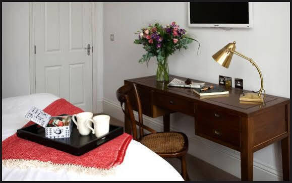 Rooms By Bistrot Pierre At The Crescent Inn Ilkley Bagian luar foto